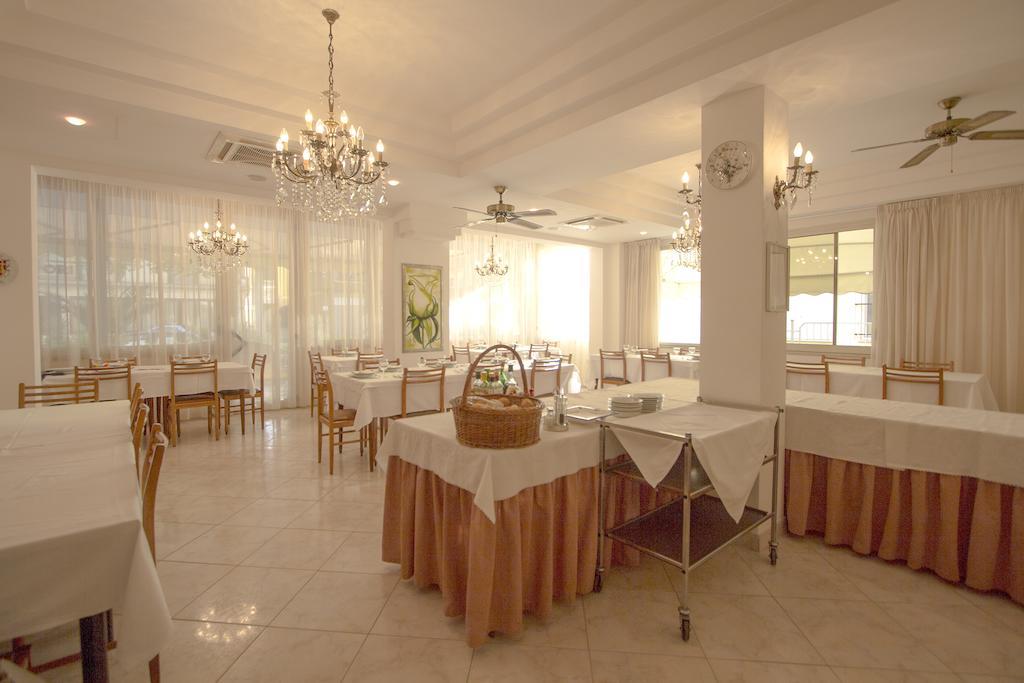 Casa Portofino Rooms&Breakfast Cesenatico Ngoại thất bức ảnh