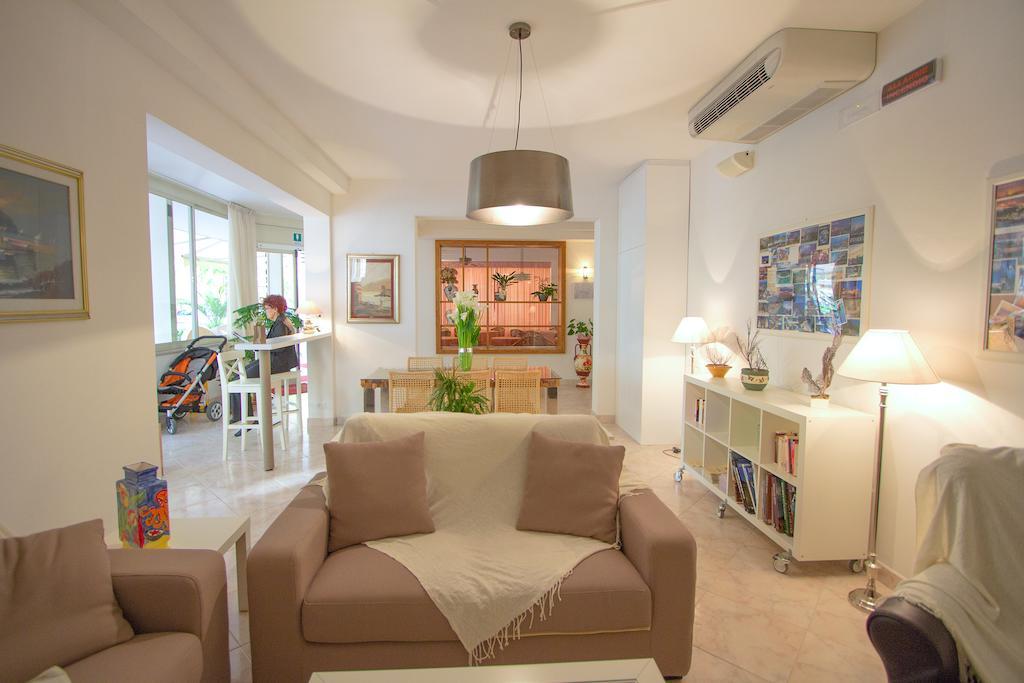 Casa Portofino Rooms&Breakfast Cesenatico Ngoại thất bức ảnh