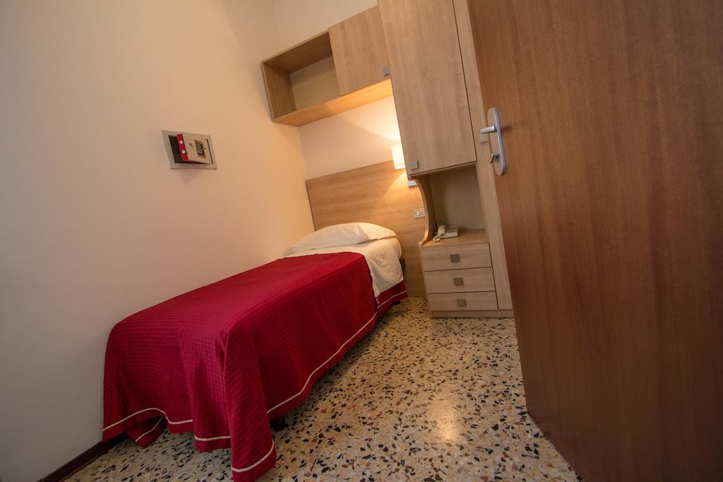 Casa Portofino Rooms&Breakfast Cesenatico Phòng bức ảnh
